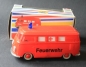 Preview: Pepe Volkswagen T1 Feuerwehr-Bus 1965 Plastikmodell mit Friktionsantrieb in Originalbox (9110)